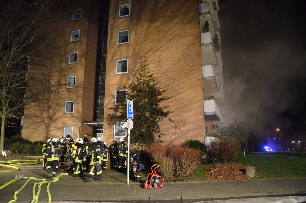 Feuer Hochhaus Leichlingen Am Buescherhof P173.JPG - Miklos Laubert